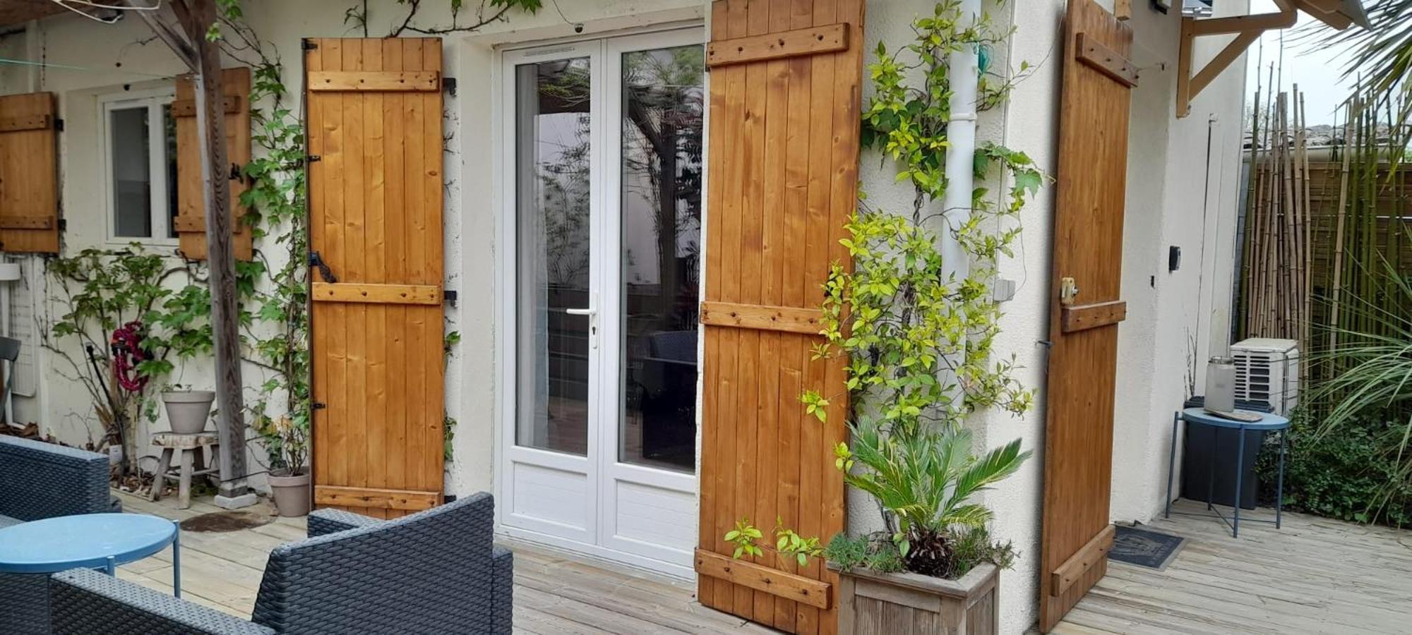 La Cabane De Didi أنديرنو لي بان المظهر الخارجي الصورة